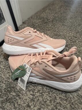 NWT Reebok Women's Comfort Running Sneakers - Blush Pink size 8.5